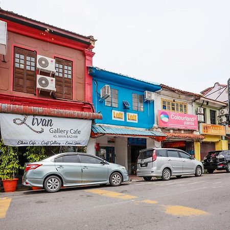 Hotel Spot On 90610 Loft Waterfront Kuching Exterior foto